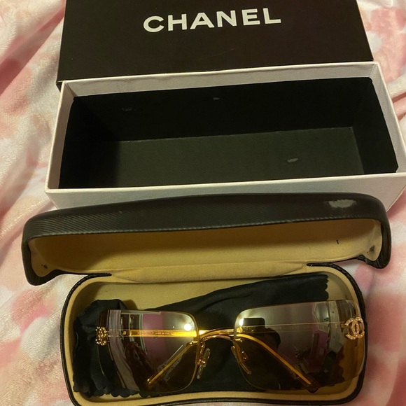 SOLD - Picture 2 of 11